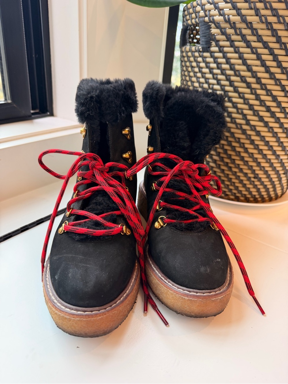J. Crew Black Lace-Up Hiker Boots with Red laces size 8.5